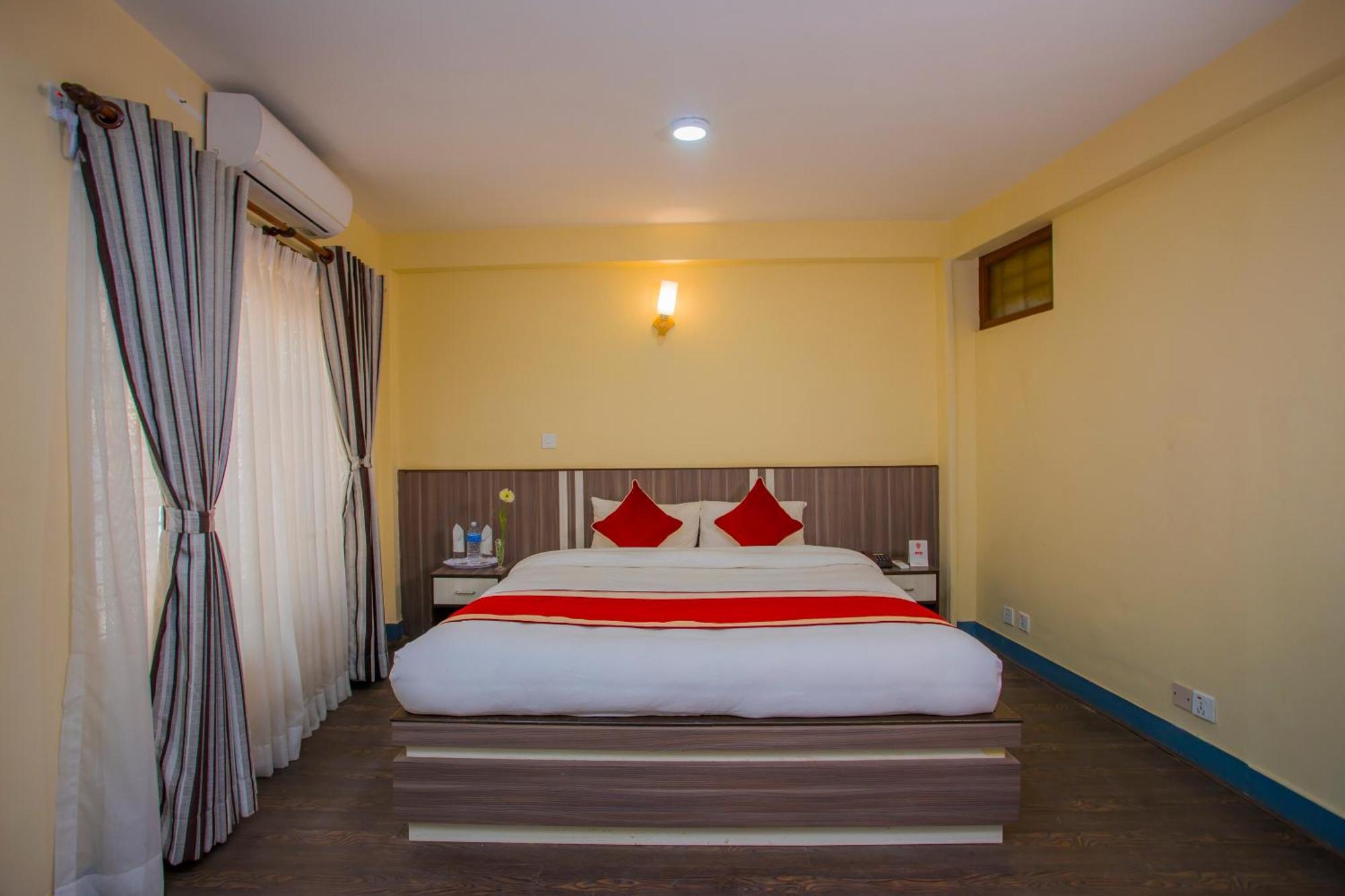 Oyo 297 Hotel Aayam Kathmandu Exterior foto